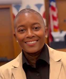 Shannon-Frison-250px Shannon Frison